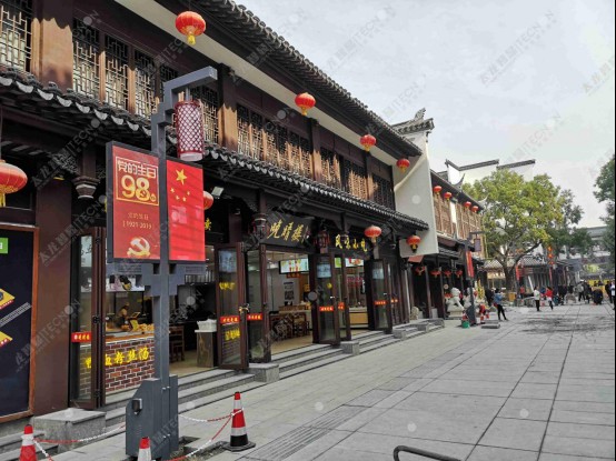 LED燈桿屏太龍智顯南京夫子廟 (2).jpg