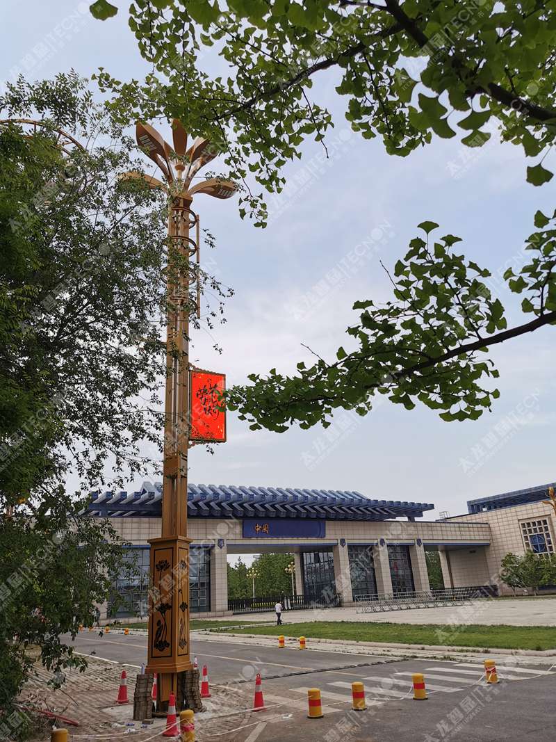 LED燈桿屏-戶外智慧路燈屏2.jpg LED燈桿屏-戶外智慧路燈屏2.jpg