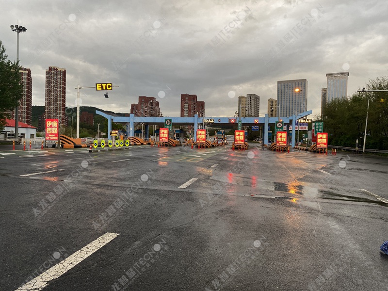 智慧LED廣告機-戶外廣告機11.jpg 智慧LED廣告機-戶外廣告機11.jpg