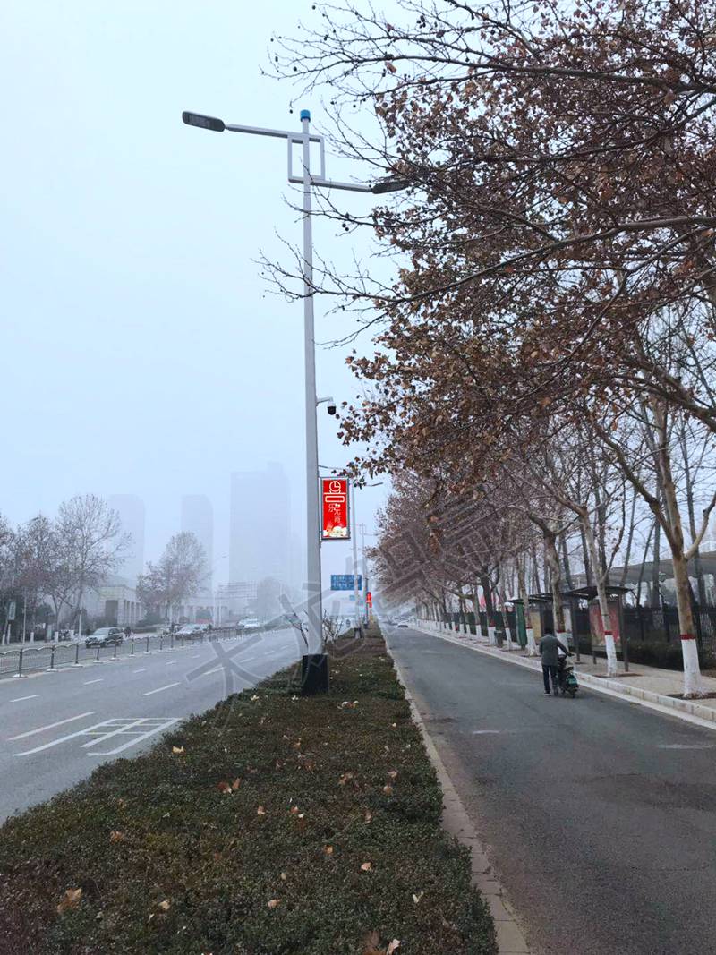 戶外廣告信息屏2.jpg 戶外廣告信息屏2.jpg