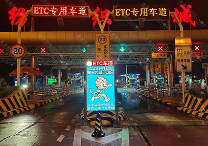 LED廣告機.jpg LED廣告機.jpg