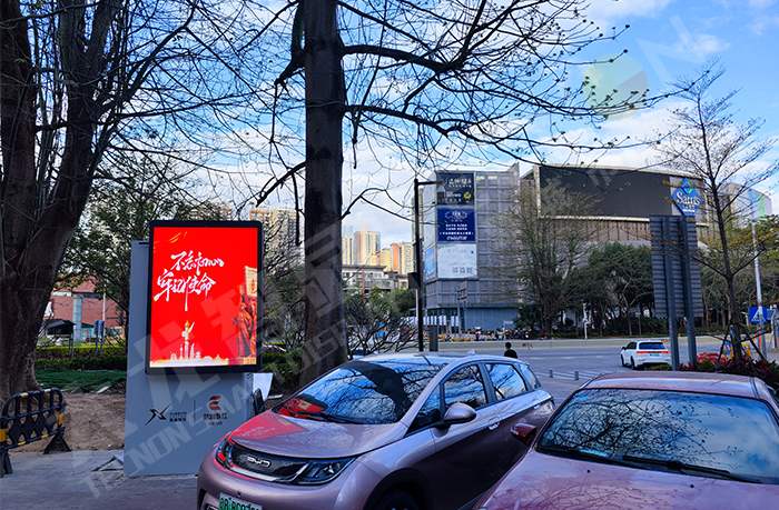 LED廣告機(jī) LED廣告機(jī)