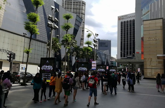 吉隆坡的LED燈桿屏,LED廣告機 吉隆坡的LED燈桿屏,LED廣告機